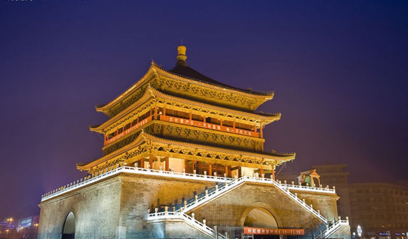 旅游社区：在线互动与实地体验的完美结合